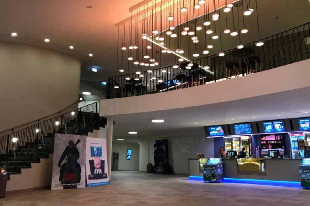 Cineplex Filmpalast Köln Foyer (2)