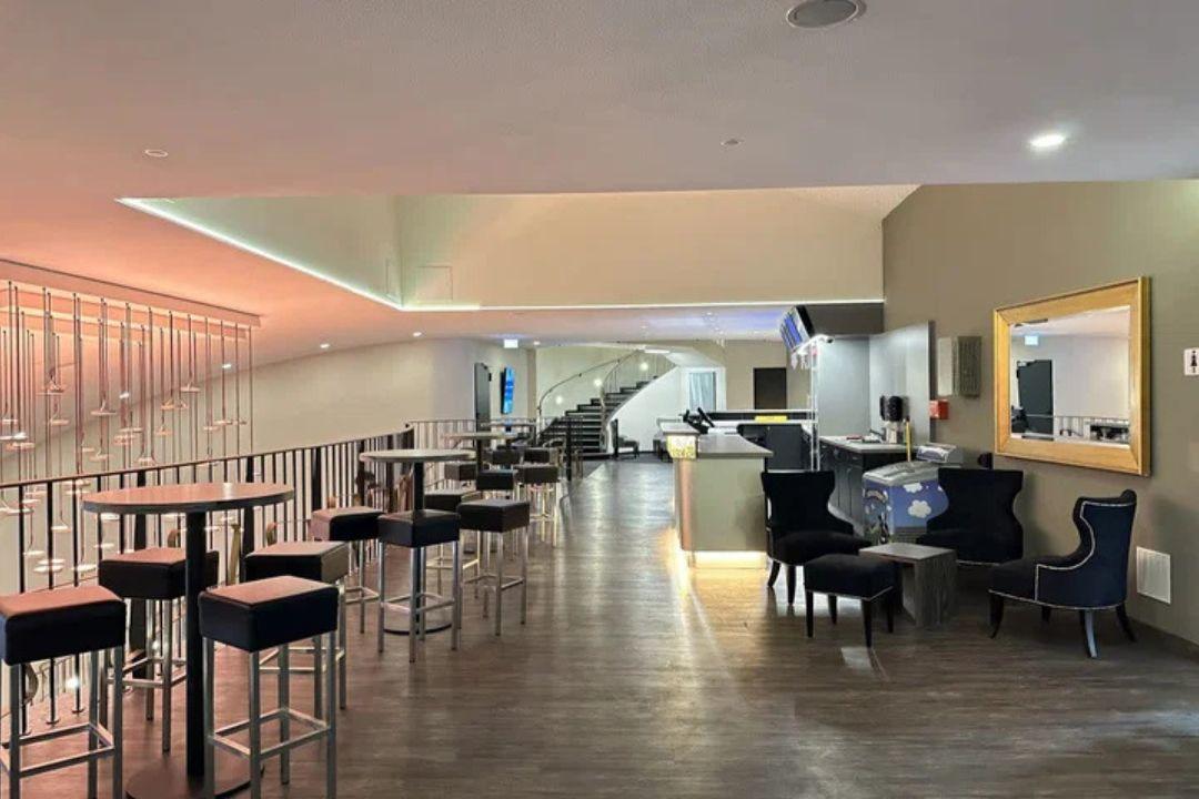 Cineplex Filmpalast Köln Foyer